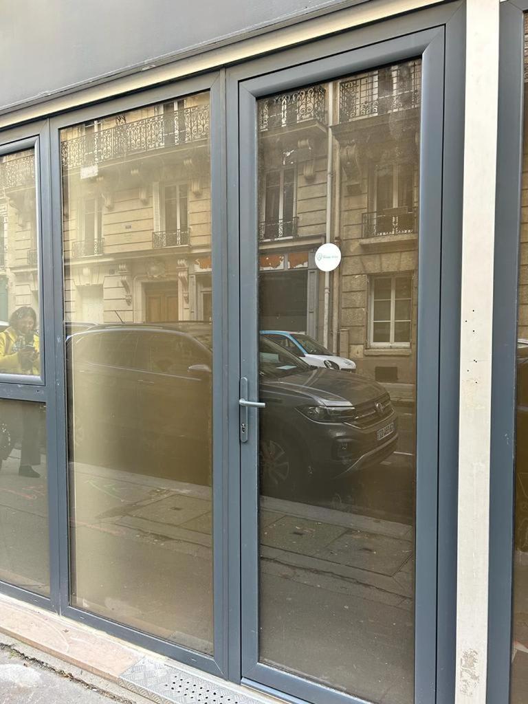 Stylish Modern Studio Apartment Παρίσι Εξωτερικό φωτογραφία
